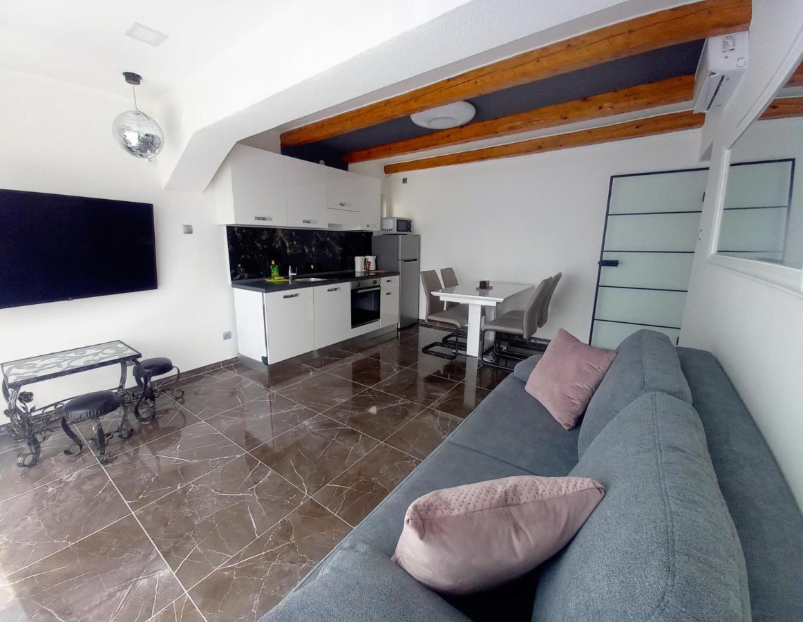 La Catedral Appartement Sveti Petar  Buitenkant foto